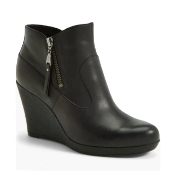 UGG Shoes - UGG Australia Meredith Womens Black Leather Wedge Ankle Boots